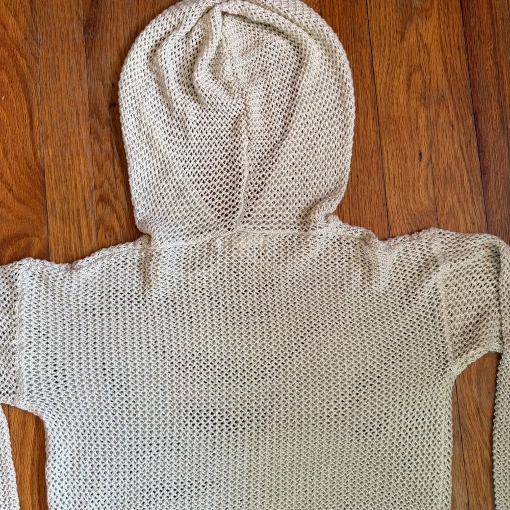 Love Tree Cream Open Knit Mesh Crochet Hoodie Sweater Womens‎ Medium Boho Beach